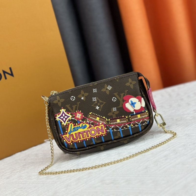 LV Clutch Bags